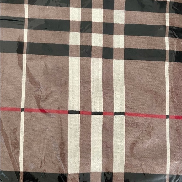 Mocha or Gray Print Wraps w/Sleeves - Picture 3 of 5